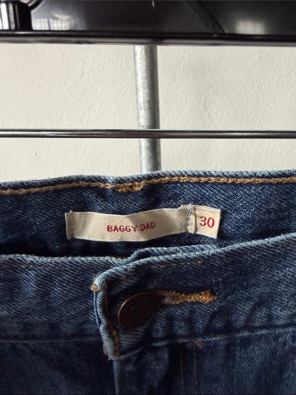 Levi’s Baggy Dad Jeans Size 30 - Picture 3 of 4